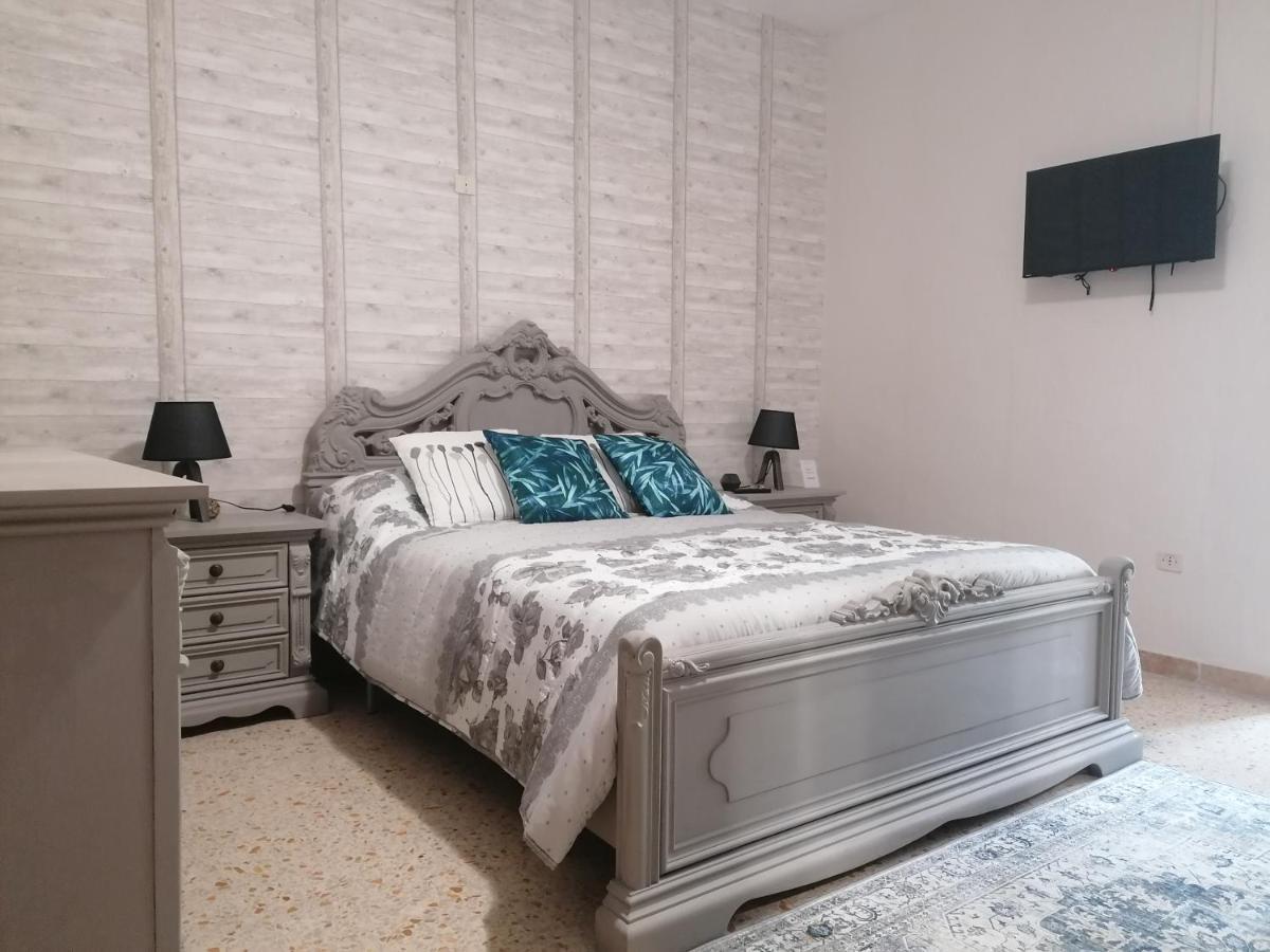 Casa Rosa Abruzzo Bed & Breakfast Musellaro Ngoại thất bức ảnh