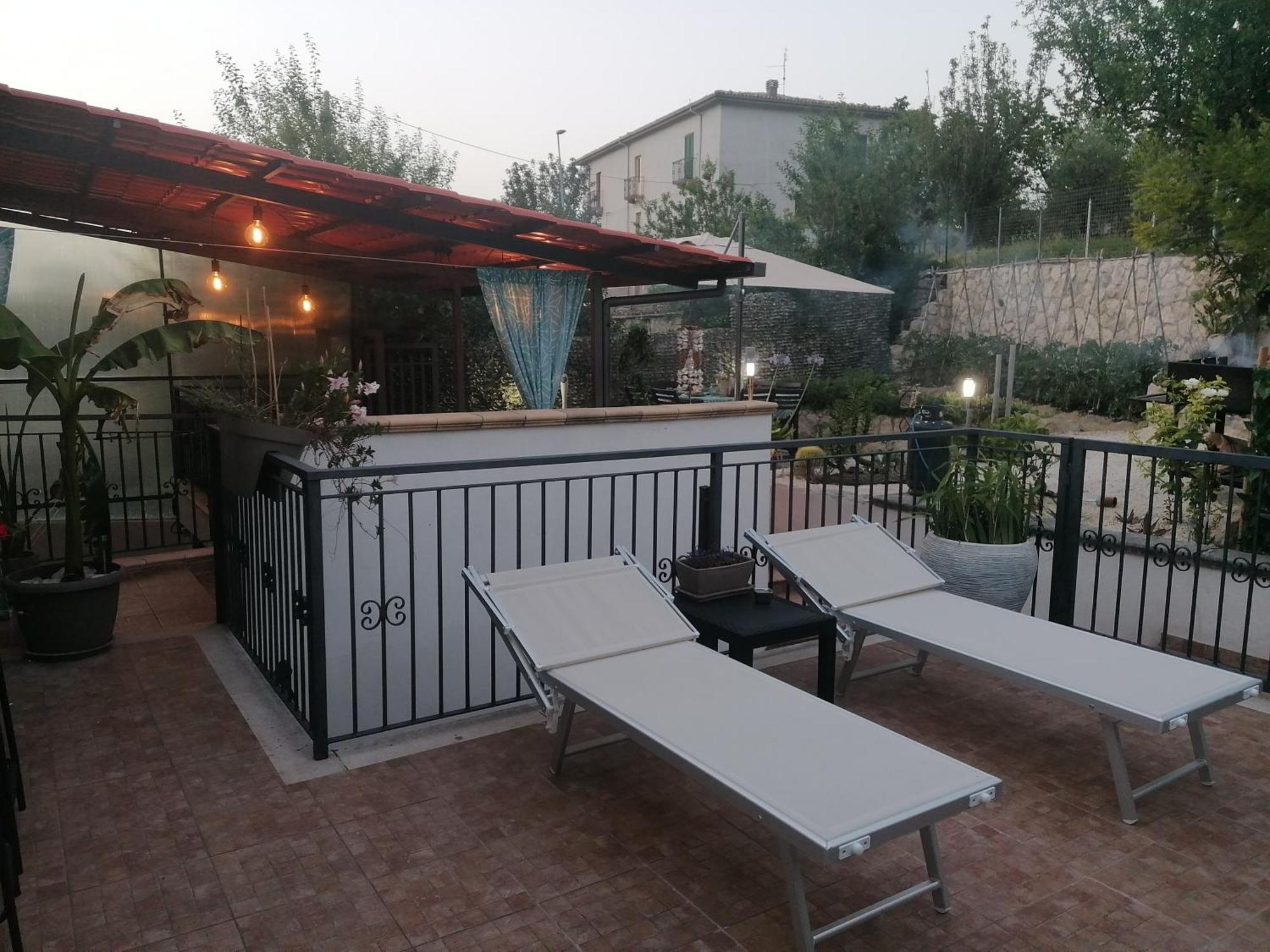 Casa Rosa Abruzzo Bed & Breakfast Musellaro Ngoại thất bức ảnh